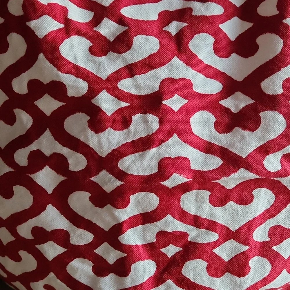 Roberta Roller Rabbit Red and White Patterned Large Tote Bag - Picture 2 of 12